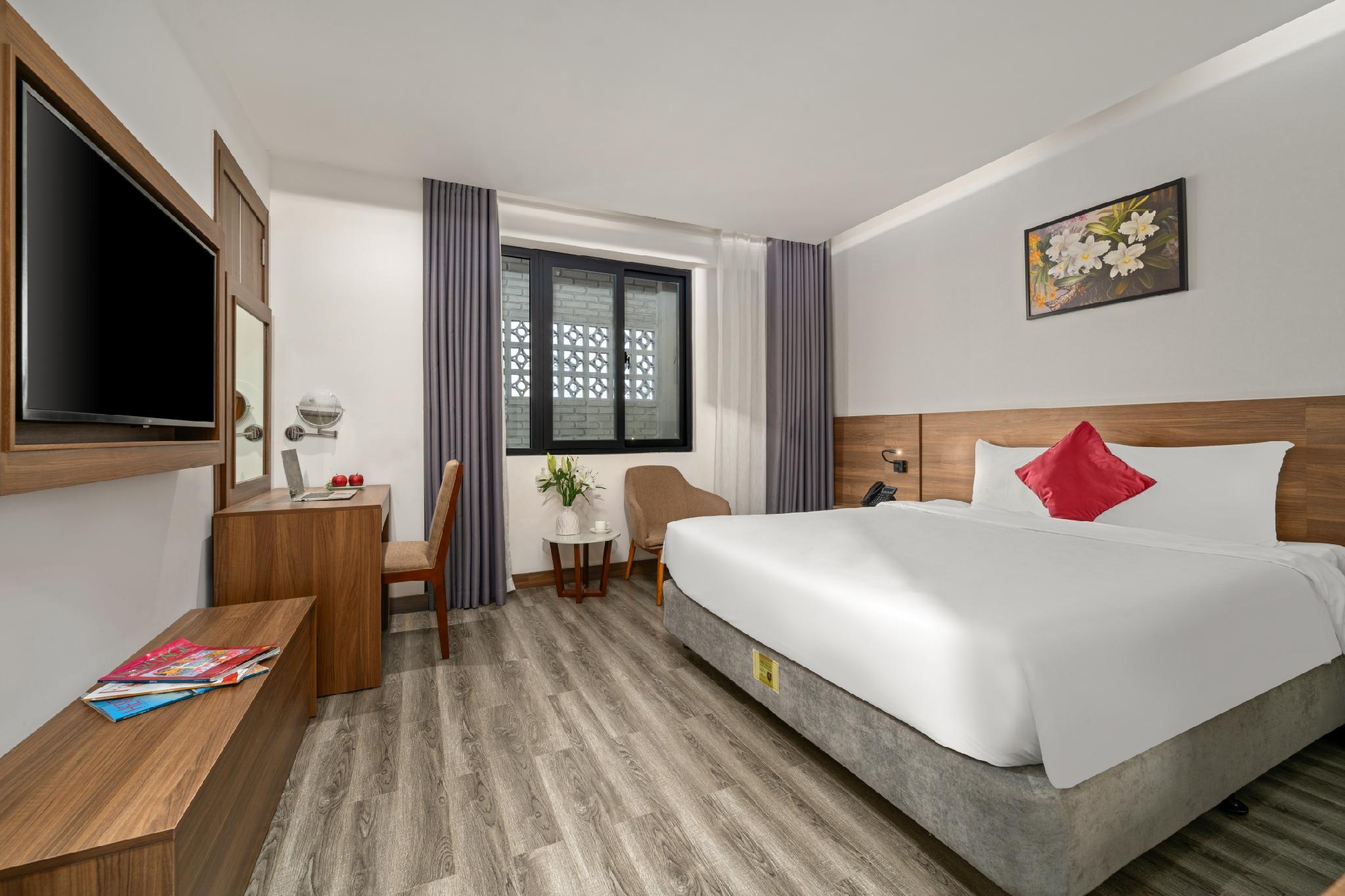 room detail thumbnail 0